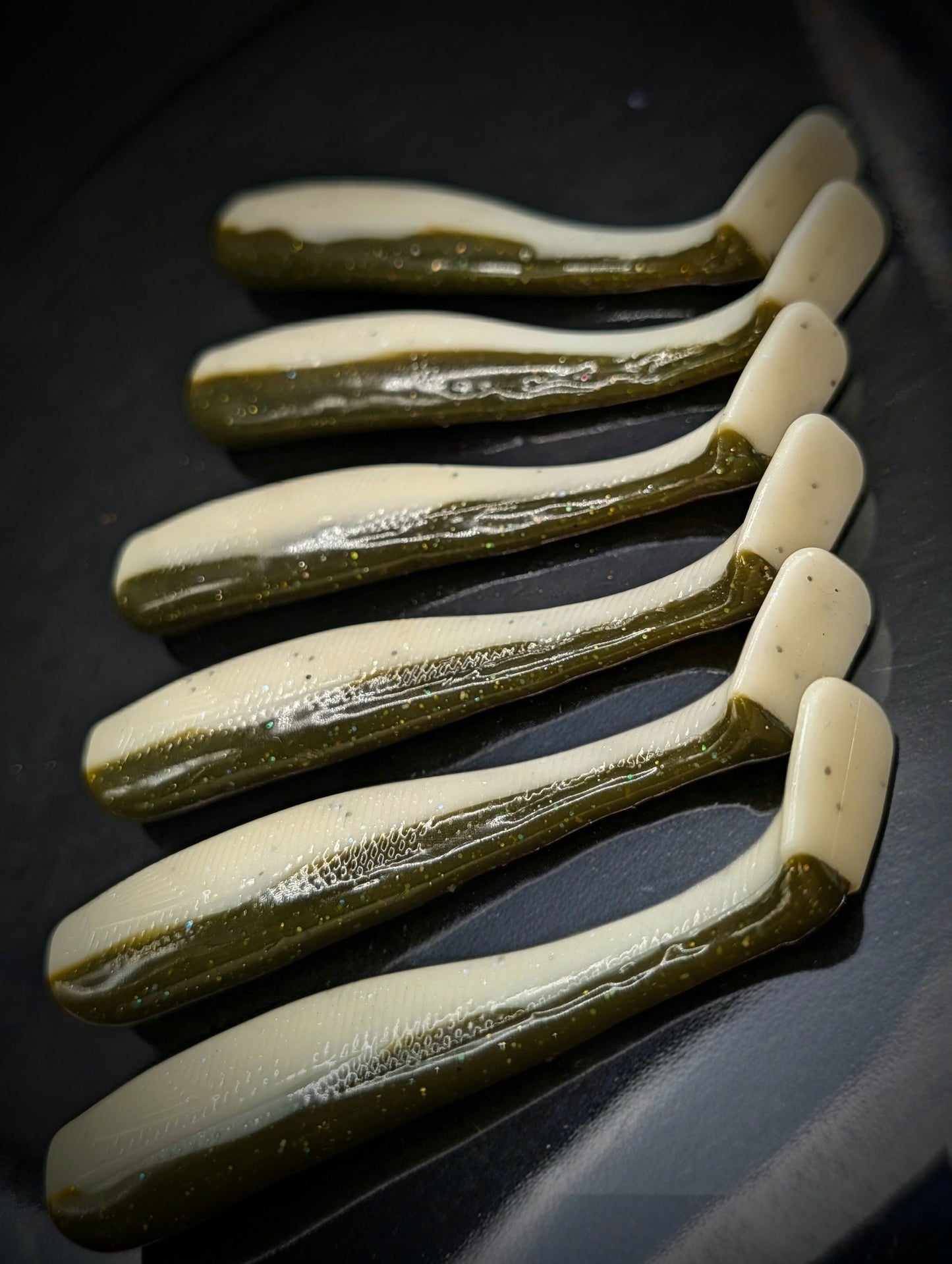 (6Pack) 4" MudFlat Minnow Jackhammer Style Paddletail Swimbaits