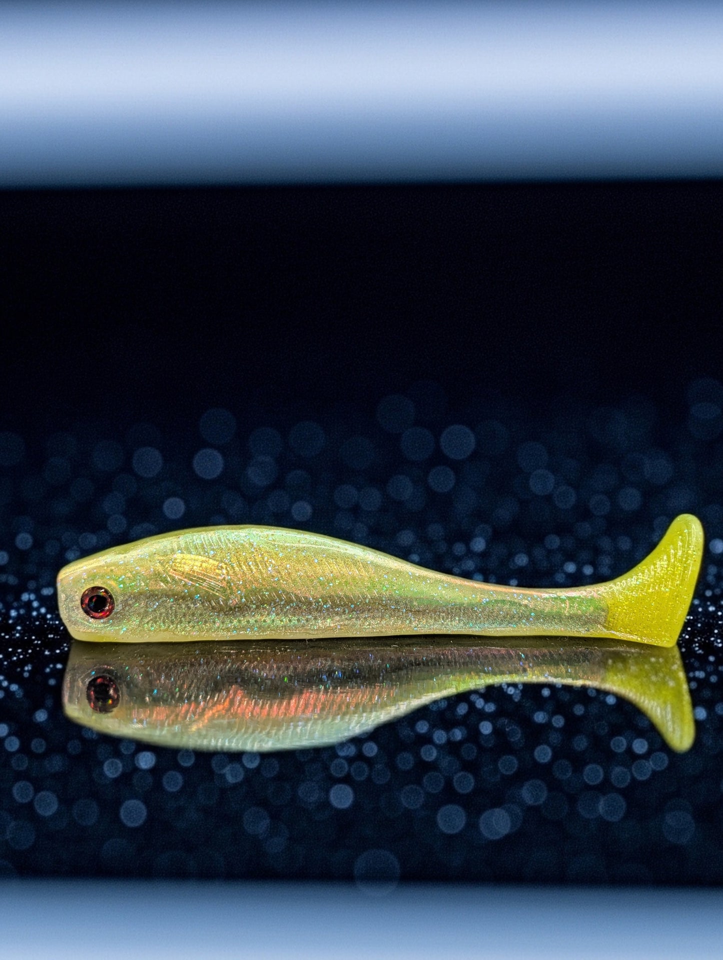 7" Holographic Chartreuse/White Paddle Tail