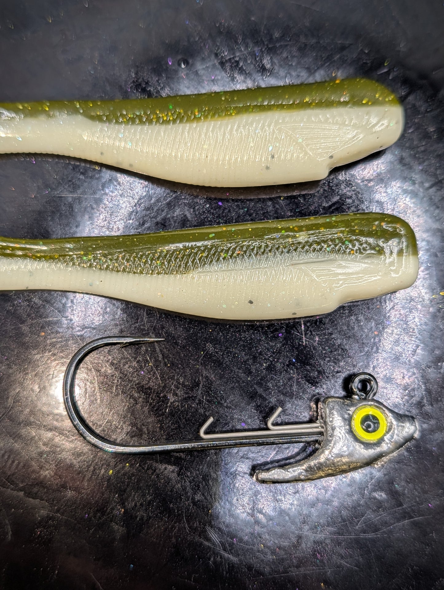 Jighead Taylored 4" Green Olive / 1oz AAP Jighead Combo