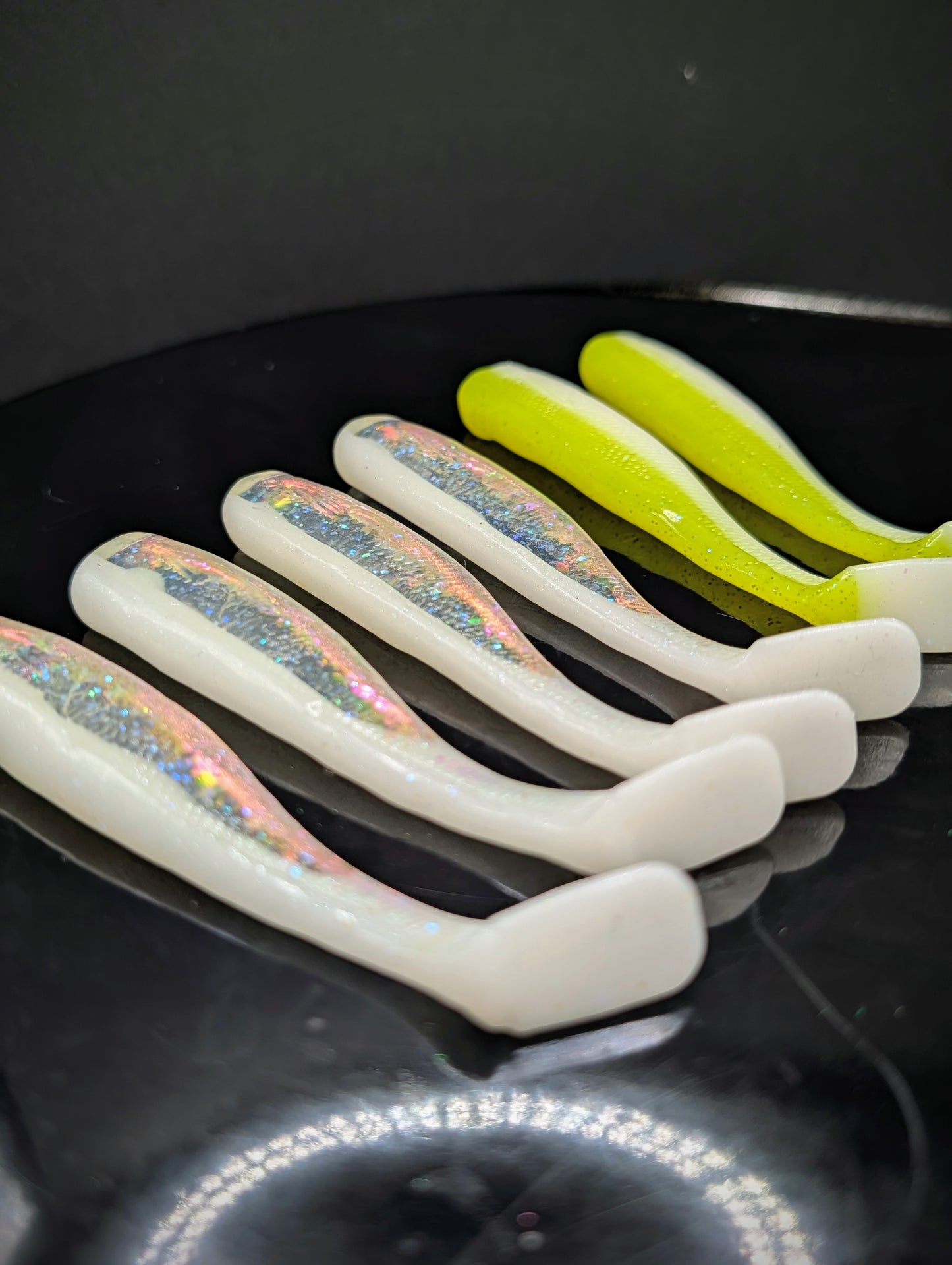 (6Pack) 4" Wave Form Holographic /White & Yellow Chartreuse